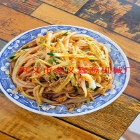 夏日香辣搟面皮的美味享受